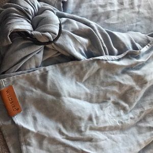 Wild bird baby sling